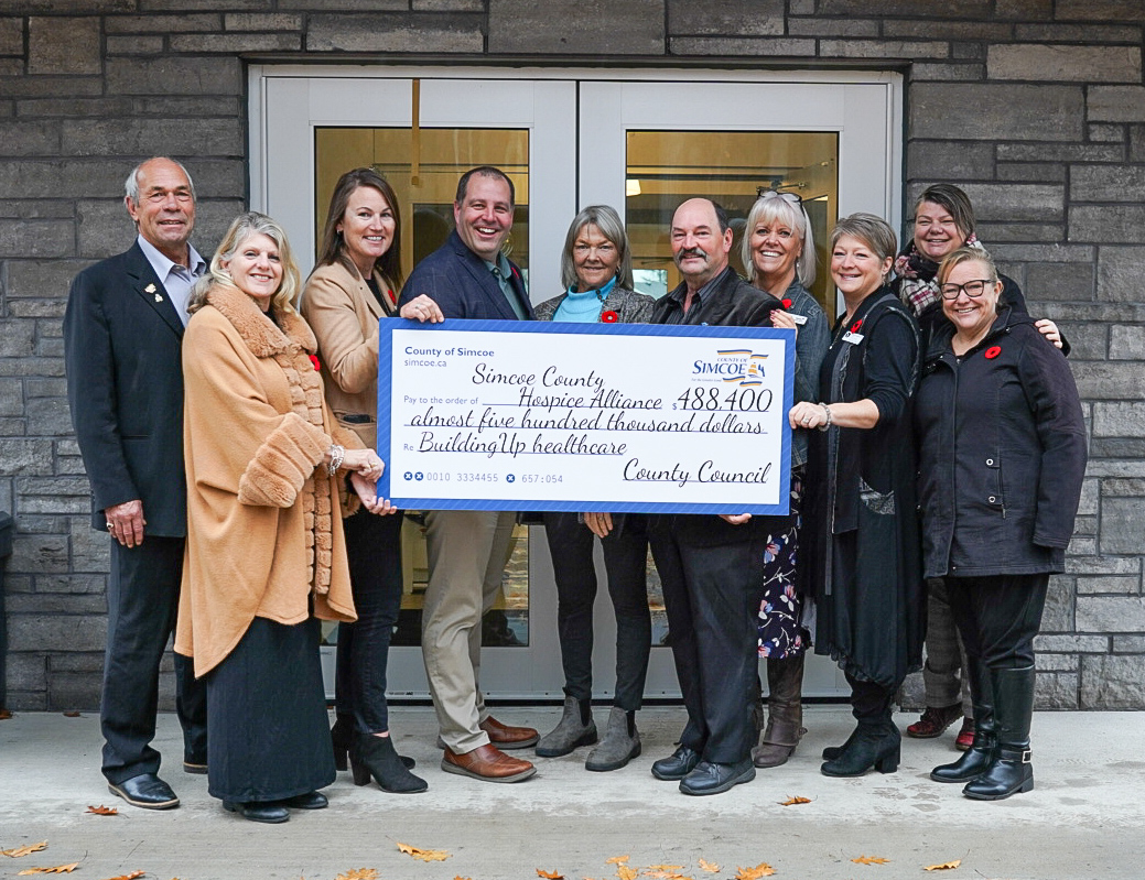 Simcoe County Hospice Alliance Cheque Presentation